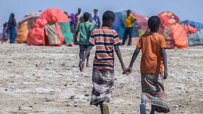 تسجيل 22 حالة اشتباه إصابة بـ”الكوليرا” في مخيمين للاجئين الأفارقة في شبوة