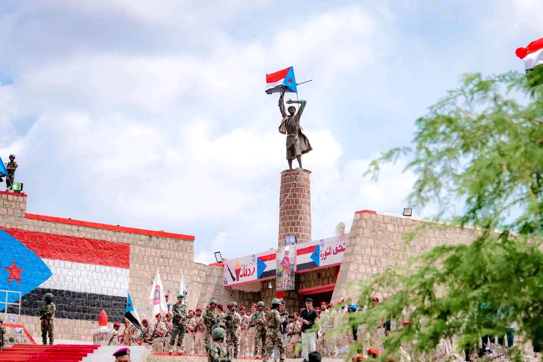 بيان لوزارة الإعلام اليمنية يرفض الإجراءات الأحادية لـ”المجلس الانتقالي الجنوبي”