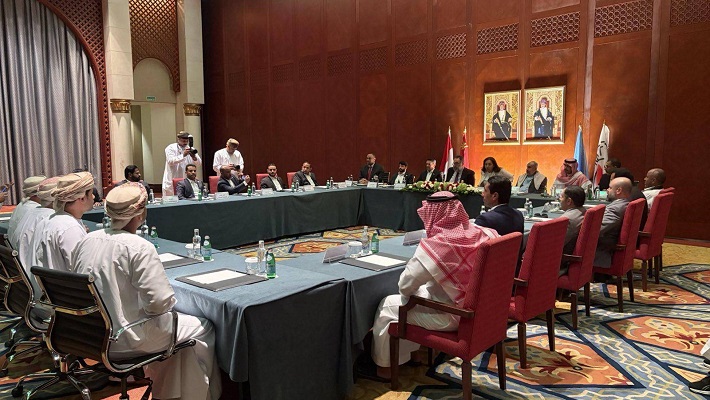 جماعة الحوثي تقول إن كشوفات تبادل الأسرى الذين شملهم اتفاق مسقط لم تحسم بعد