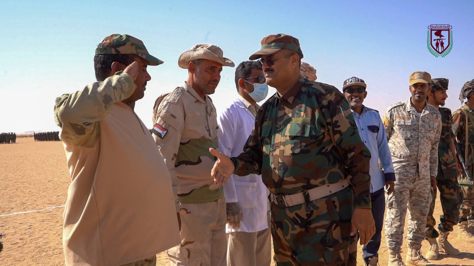 “شبوة اليمنية” تشهد تخريج لواء عسكري جديد بأزياء تحمل شعارات المجلس الانتقالي