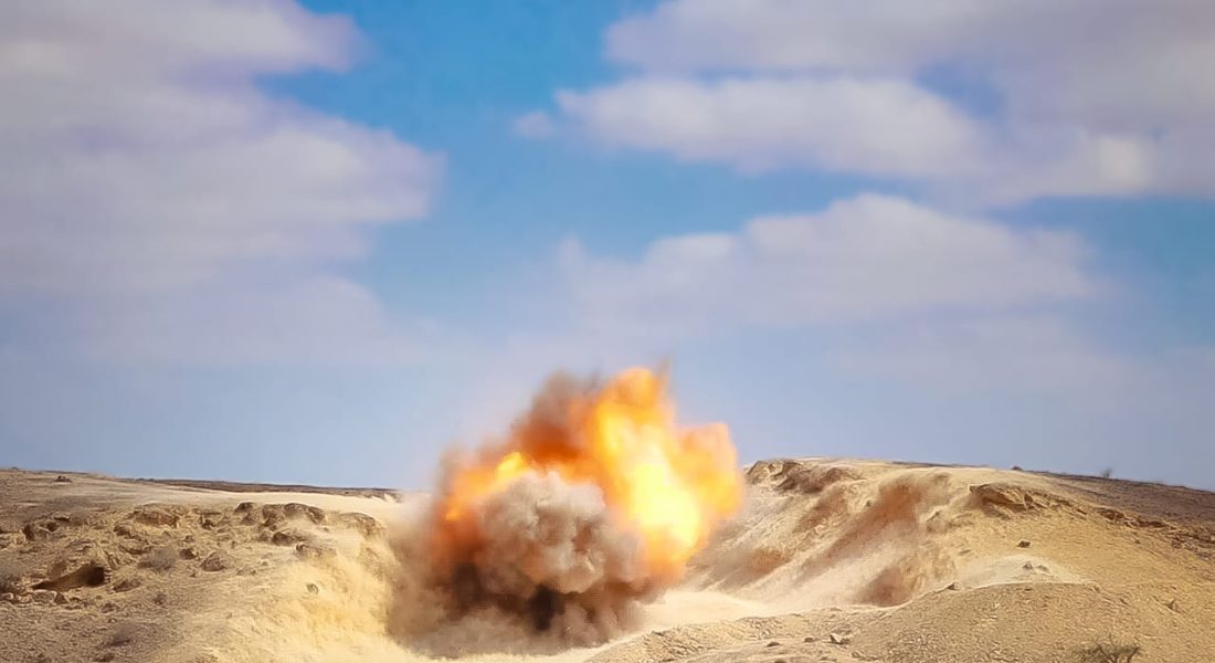 رصد: “مسام” يتلف نحو 10 آلاف لغم ومخلفات حربية في المكلا خلال أقل من شهر