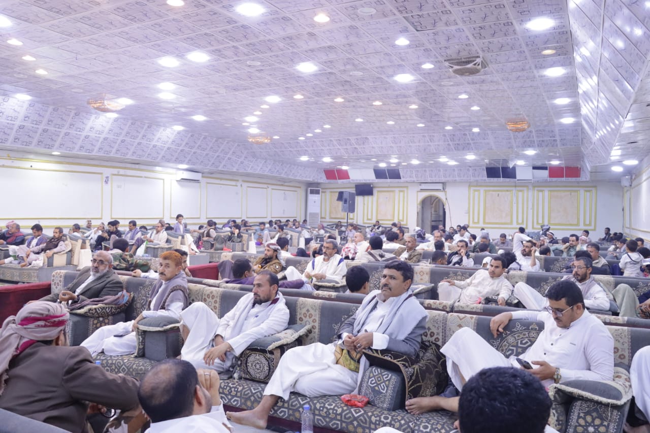 أمسية رمضانية لأبناء حفاش في مأرب تشدد على وحدة الصف واستعادة الدولة