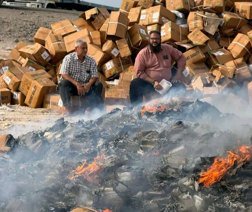 وزارة الصناعة اليمنية تعلن إتلاف 125 طناً من المحاليل الوريدية غير المطابقة