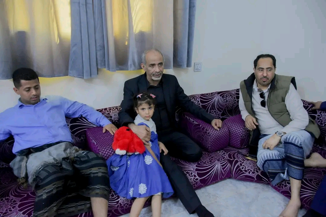 عضو الرئاسي اليمني “الصبيحي”: اغتيال “الشاعر” استهداف للكفاءات التربوية