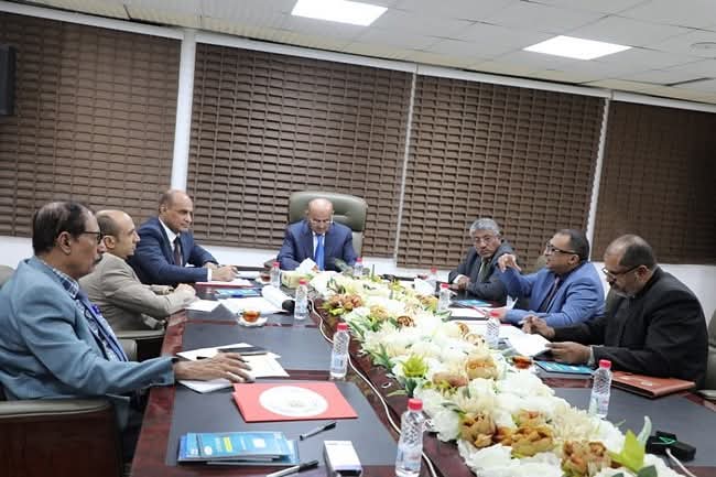 معهد الدراسات المصرفية اليمني يقر هيكله الإداري بأول اجتماع له عقب إعادة تشكيله