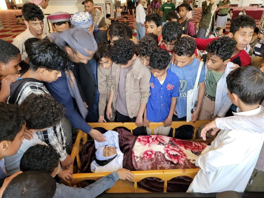 تعز ومدارسها تشيع الطالب إبراهيم جلال