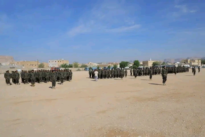 سلطات حضرموت تعلن تدشين دمج قوات النخبة الحضرمية في الأجهزة الأمنية