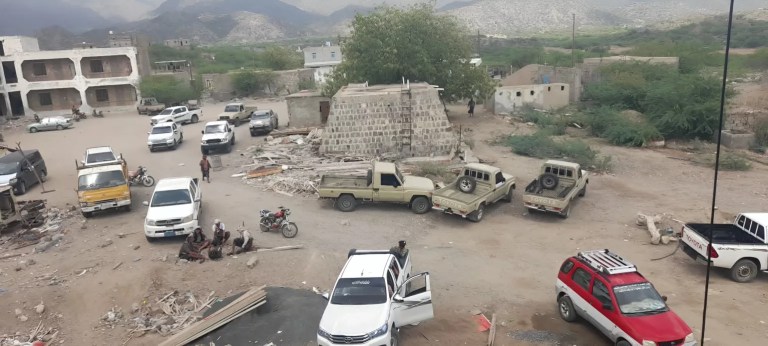 مصدر قبلي في الوازعية بتعز: المقاومة الوطنية طلبت مهلة جديدة للانسحاب من المديرية