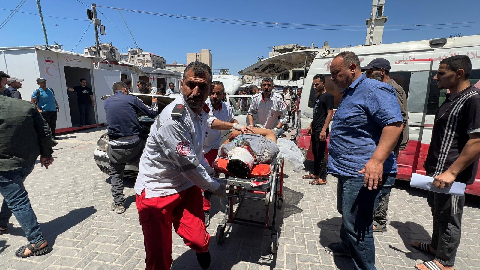 5 شهداء بينهم طفلان في قصف متفرق على قطاع غزة