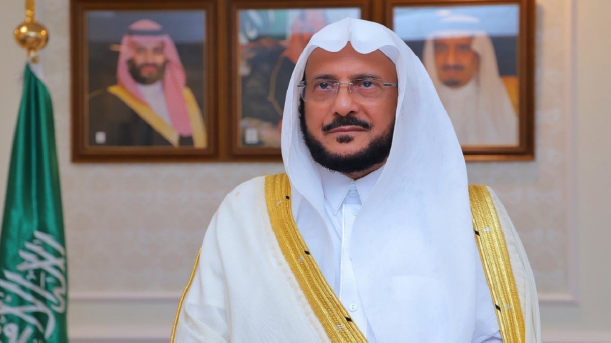 وزير الدعوة السعودي يدعو اليمنيين للاجتماع وتخليص اليمن من “المستأجَرين والمتطفلين”