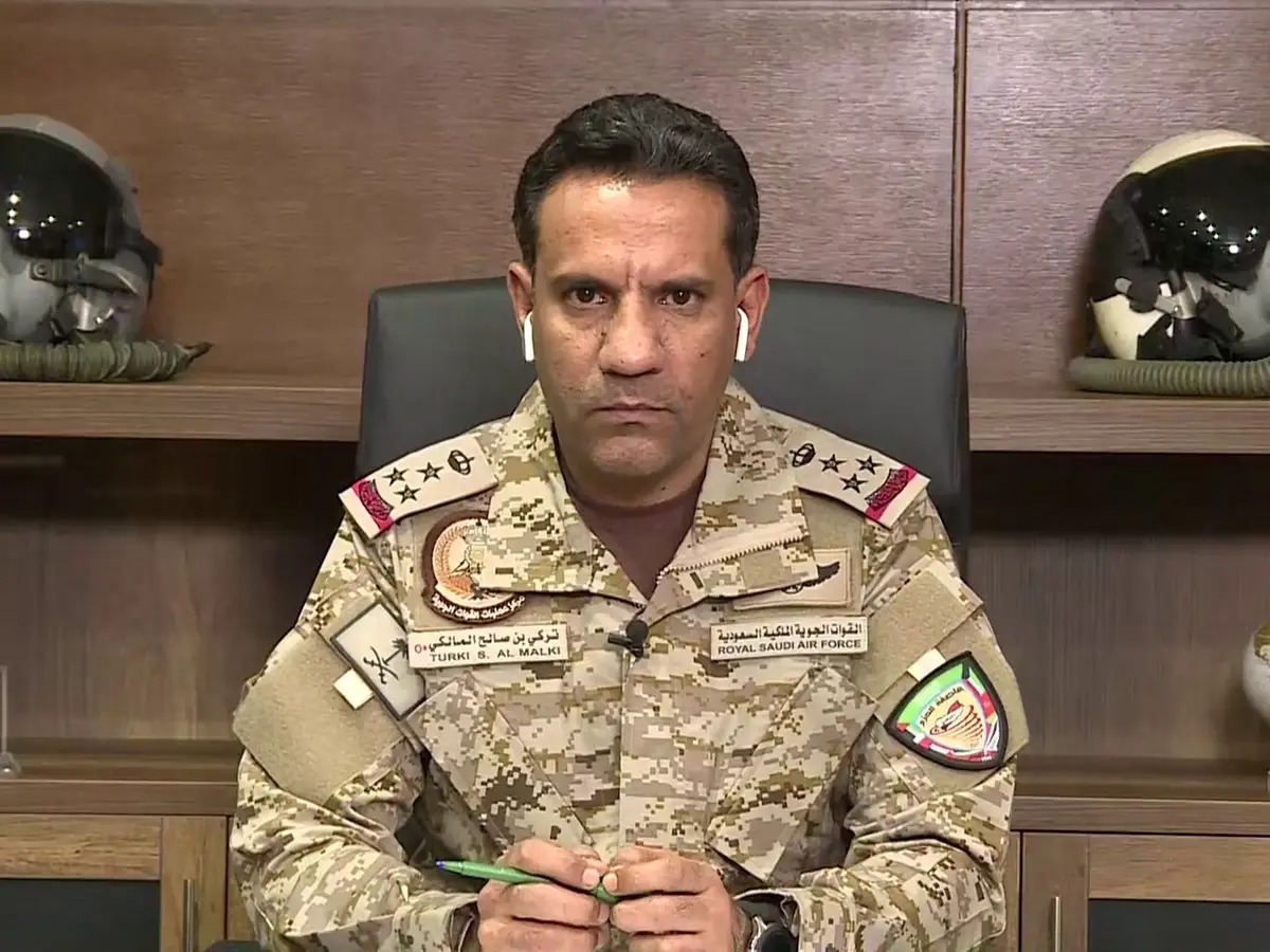 التحالف يعلن اعتراض صواريخ أطلقها الحوثيون باتجاه جنوب السعودية التحالف يعلن اعتراض صواريخ أطلقها الحوثيون باتجاه جنوب السعودية