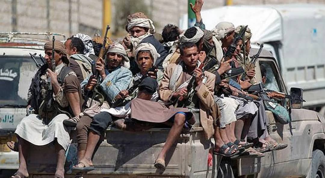 مصادر محلية: جماعة الحوثي تنشر نقاط تفتيش في شوارع مدينة إب ومداخلها